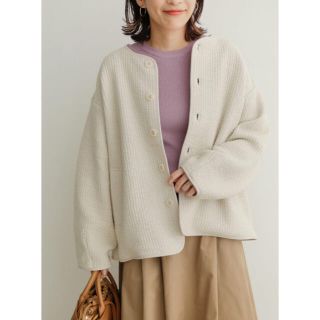 アーバンリサーチドアーズ(URBAN RESEARCH DOORS)のURBAN RESEARCH DOORS キルトノーカラージャケット　IVORY(その他)