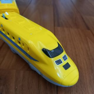 タカラトミー(Takara Tomy)のプラレール　ドクターイエロー＋おまけ貨物列車(電車のおもちゃ/車)