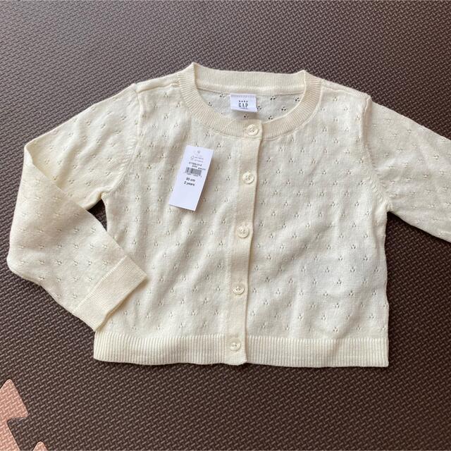 babyGAP(ベビーギャップ)の新品！baby gap ベビーギャップ カーディガン  95 キッズ/ベビー/マタニティのキッズ服女の子用(90cm~)(カーディガン)の商品写真