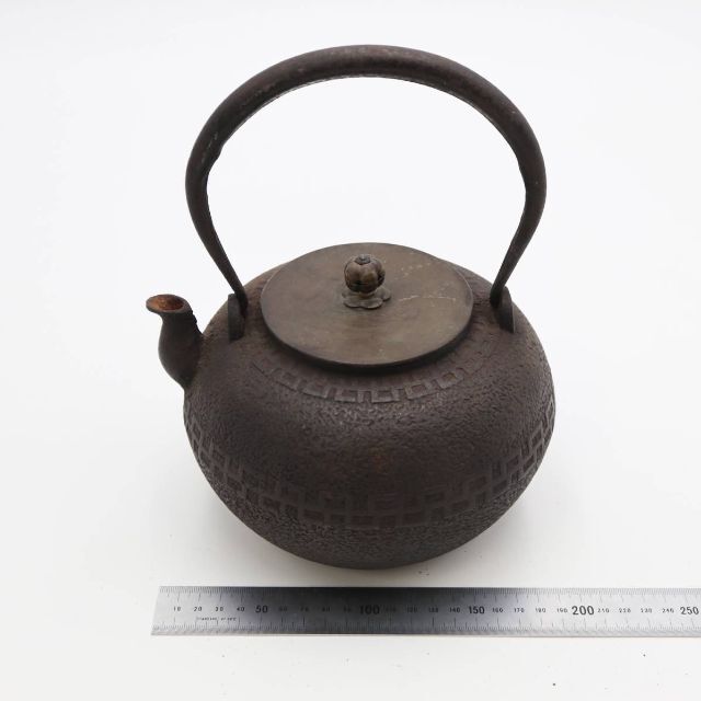 龍文堂造 名人釜師 鉄瓶 美術 茶器 禅語 アンティーク 煎茶道具 www