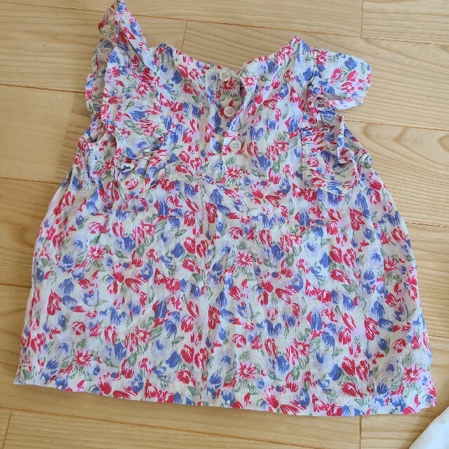 BREEZE(ブリーズ)の女の子トップス100cm キッズ/ベビー/マタニティのキッズ服女の子用(90cm~)(Tシャツ/カットソー)の商品写真