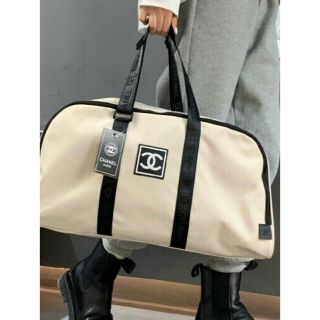 シャネル(CHANEL)のノベルティ　シャネルスポーツバッグ(ボストンバッグ)