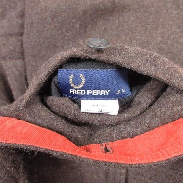 FRED PERRY(フレッドペリー)のフレッドペリー FRED PERRY ウール クロップド パンツ ニット ロゴ メンズのパンツ(スラックス)の商品写真