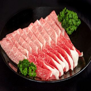 伊江牛特選すき焼き300ｇ＆伊江牛赤身すき焼き300ｇセット(肉)