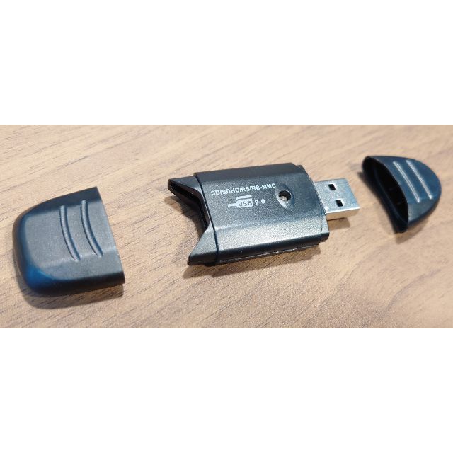 SDカードリーダー/ライター スマホ/家電/カメラのPC/タブレット(PC周辺機器)の商品写真
