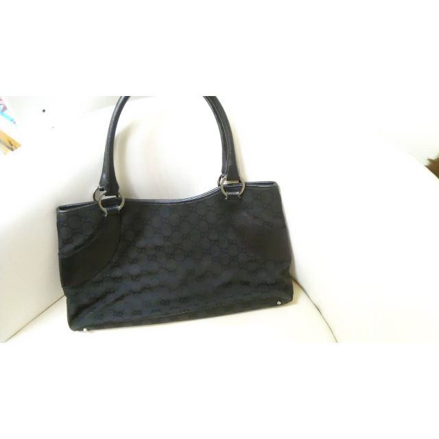 GUCCI(グッチ)ブラック GG柄 ナイロンキャンバス トートバッグ 【ギフ