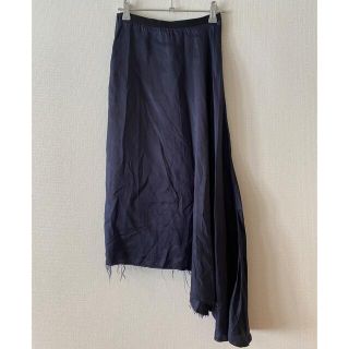 マルタンマルジェラ(Maison Martin Margiela)のMaison Margiela1 サテンアシンメトリースカート紺38(ロングスカート)