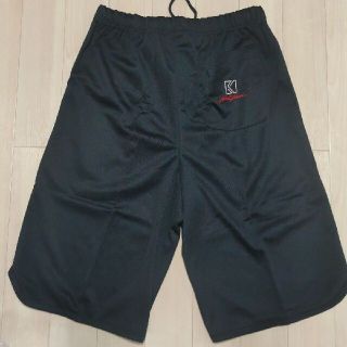 Karl Kani(ショートパンツ)のフリマアイテム一覧 Karl Kani(ショートパンツ)のフリマアイテム一覧