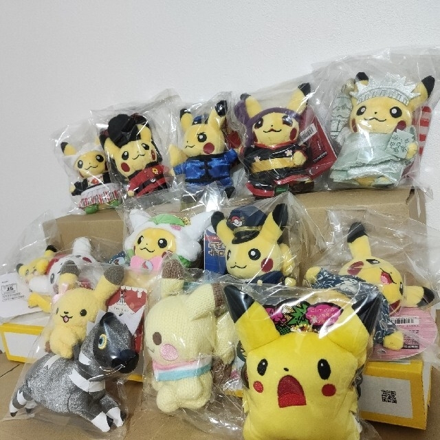 ポケモンセンター マスコット ぬいぐるみ ピカチュウ 19点セット まとめ売り