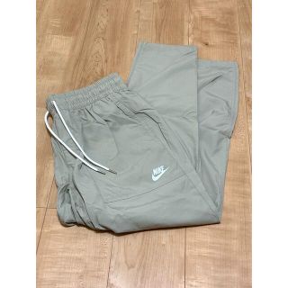 ナイキ(NIKE)のNIKE ナイキ ナイロンパンツ　ベージュ(その他)