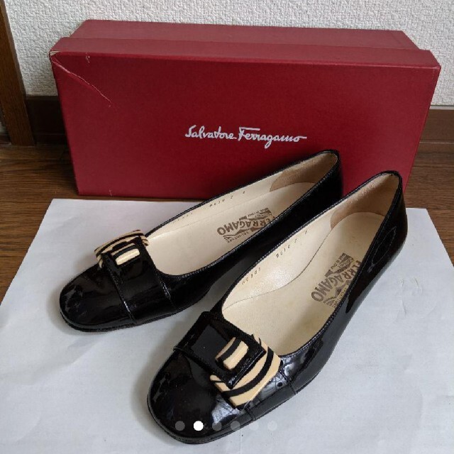 有定価Salvatore Ferragamo パンプス イタリア製 確実正規