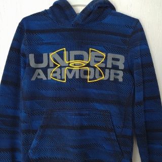 アンダーアーマー(UNDER ARMOUR)のUNDER ARMOUR フード付きトレーナー(Tシャツ/カットソー)