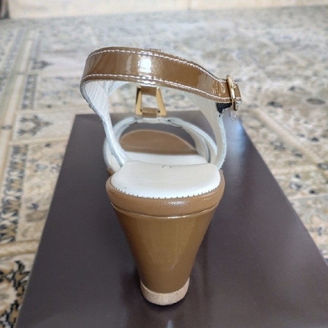 銀座ヨシノヤ　FRESCA  サンダル レディースの靴/シューズ(サンダル)の商品写真