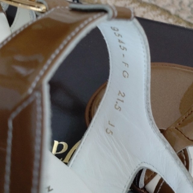 銀座ヨシノヤ　FRESCA  サンダル レディースの靴/シューズ(サンダル)の商品写真