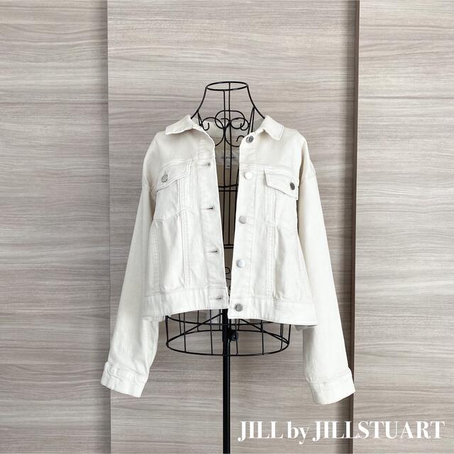 JILL by JILLSTUART(ジルバイジルスチュアート)のジルバイスチュアート　スプリングデニムジャケット レディースのジャケット/アウター(Gジャン/デニムジャケット)の商品写真