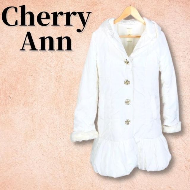 cherry Ann(チェリーアン)の【匿名配送】 ダウンジャケット チェリーアン CherryAnn アウター 白 レディースのジャケット/アウター(ダウンジャケット)の商品写真