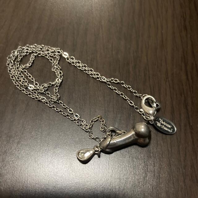 Vivienne ペイガンネックレス