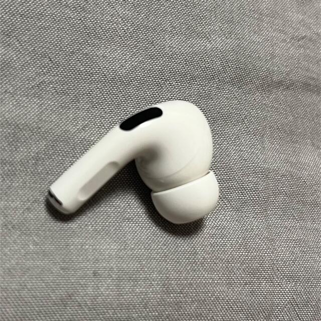 Apple(アップル)のAirPods Pro スマホ/家電/カメラのオーディオ機器(ヘッドフォン/イヤフォン)の商品写真