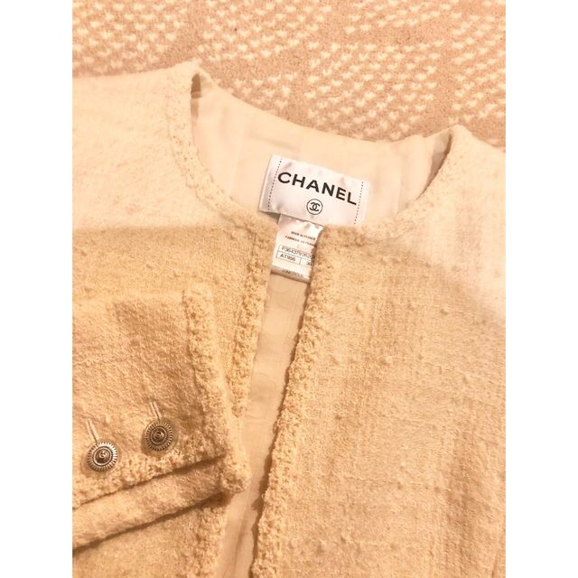 CHANEL(シャネル)のシャネル　ツイード　ジャケット レディースのジャケット/アウター(ノーカラージャケット)の商品写真