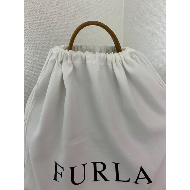 Furla(フルラ)の【ポコアぽこ様専用です】美品♡フルラ　パイパーSサイズ レディースのバッグ(ショルダーバッグ)の商品写真