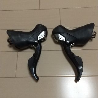 シマノ(SHIMANO)のシマノ105 コントロールレバー(パーツ)