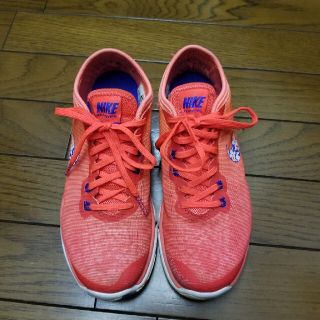 ナイキ(NIKE)のナイキ✨スニーカー👟23cm(スニーカー)