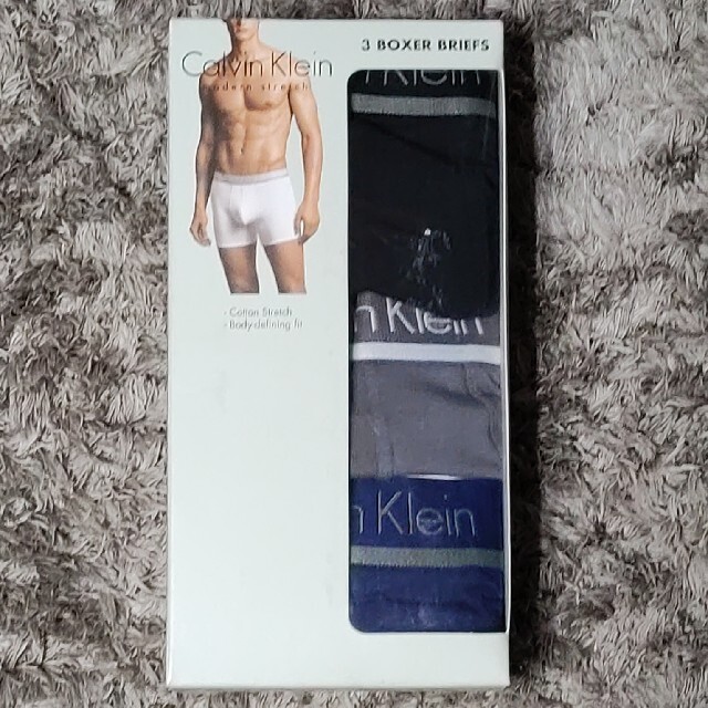 Calvin Klein(カルバンクライン)のカルバンクライン　ボクサーパンツ　3枚セット色: ブラック3枚サイズ: M メンズのアンダーウェア(ボクサーパンツ)の商品写真