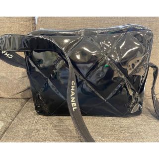 CHANEL - シャネル マトラッセ エナメルショルダーバッグの通販 by