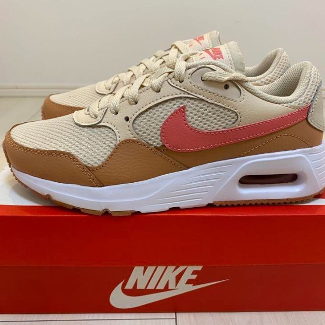 新品通販 NIKE - 23.5cm ナイキ ニューバランス アディダス3足セット
