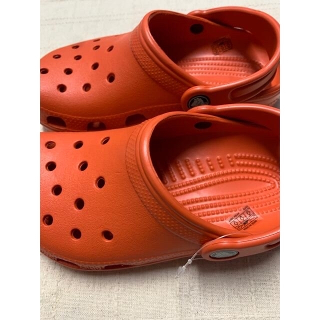 crocs - クロックス キッズサンダル 新品 19センチから19.5センチの