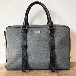 サルヴァトーレフェラガモ(Salvatore Ferragamo)の【超美品】Ferragamoフェラガモ ビジネスバッグ ガンチーニ(ビジネスバッグ)