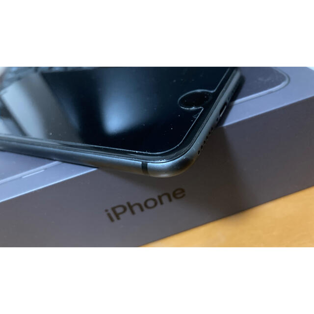 Apple(アップル)のiPhone8 64GB スペースグレー スマホ/家電/カメラのスマートフォン/携帯電話(スマートフォン本体)の商品写真