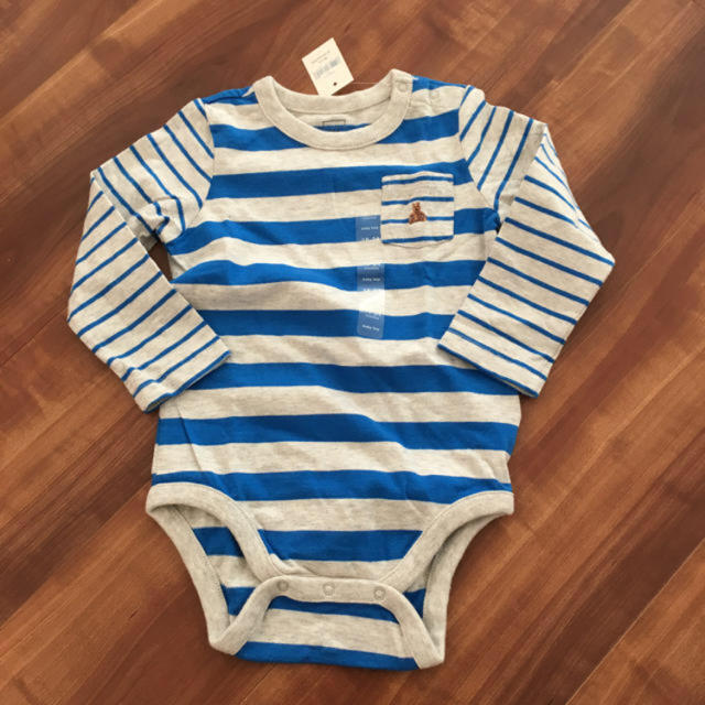 babyGAP(ベビーギャップ)のbaby GAP新品ロンパース キッズ/ベビー/マタニティのキッズ服男の子用(90cm~)(下着)の商品写真