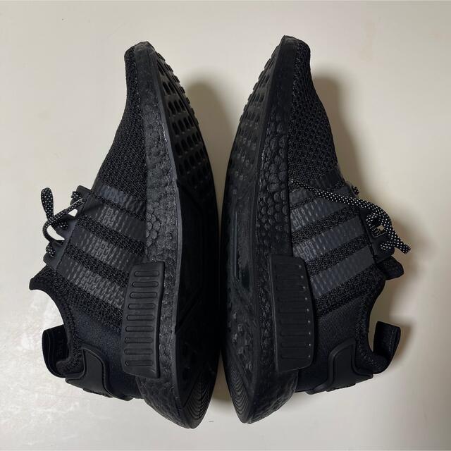 adidas(アディダス)のADIDAS ORIGINALS ＮＭＤ　Ｒ１　US5 レディースの靴/シューズ(スニーカー)の商品写真