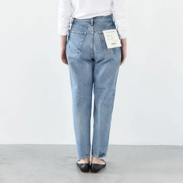 Shinzone(シンゾーン)のすー様専用　新品未使用　THE SHINZONE　CARROT DENIM レディースのパンツ(デニム/ジーンズ)の商品写真