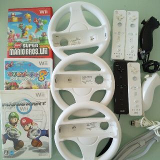 ウィー(Wii)のwii　リモコン　ハンドル　ソフト　一式(家庭用ゲームソフト)