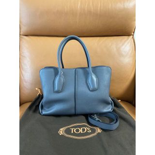 トッズ(TOD'S)のgreen様ご専用となりました。トッズ　ショルダーバッグ(ショルダーバッグ)