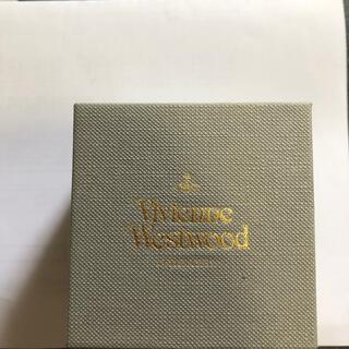 ヴィヴィアンウエストウッド(Vivienne Westwood)のviviennewestwood ヴィヴィアンウエストウッド新品未使用　ピアス(ピアス)