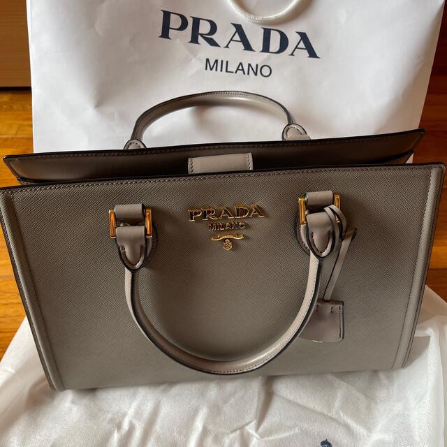 プラダ　PRADA ハンドバック　トート　1BA228