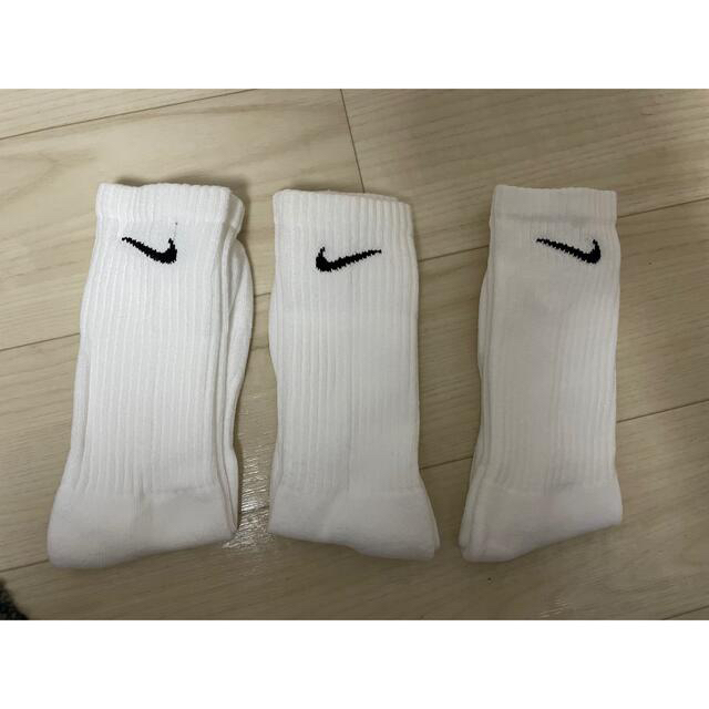 NIKE(ナイキ)のNIKE ソックス　3足セット　25〜27cm メンズのレッグウェア(ソックス)の商品写真