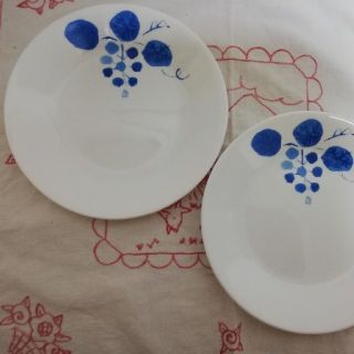 コレール(CORELLE)のヴィンテージ コレール ブルー 葡萄柄 2枚(食器)