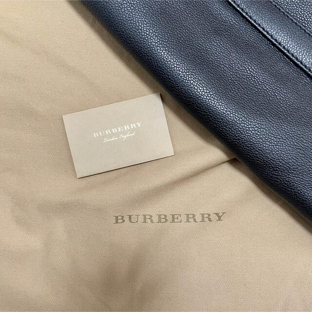 BURBERRY(バーバリー)の【 Sammi71様専用】Burberry レザートートバッグ メンズ メンズのバッグ(トートバッグ)の商品写真