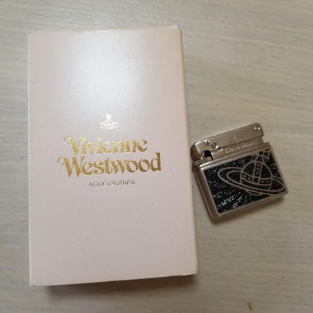 Vivienne Westwood(ヴィヴィアンウエストウッド)のヴィヴィアンウエストウッド　ライター メンズのファッション小物(タバコグッズ)の商品写真