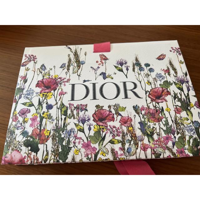 Christian Dior(クリスチャンディオール)のChristian Dior ディオール　期間限定　ギフトボックス インテリア/住まい/日用品のオフィス用品(ラッピング/包装)の商品写真