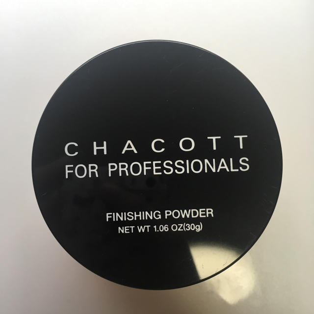 CHACOTT(チャコット)のチャコット フィニッシングパウダー ナチュラル コスメ/美容のベースメイク/化粧品(フェイスパウダー)の商品写真