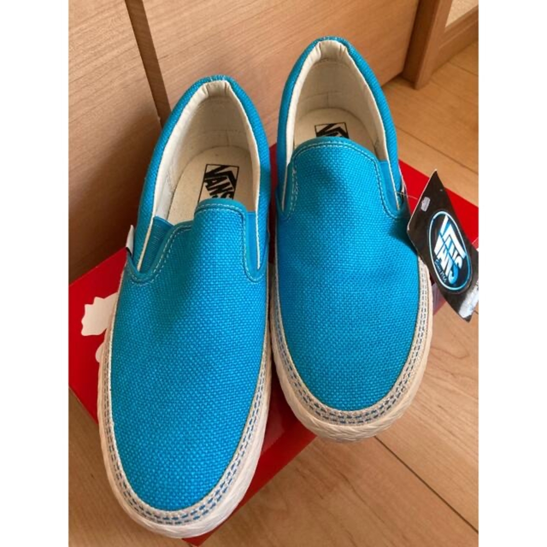 VANS(ヴァンズ)のVANS slip on スリッポン　ターコイズブルー　US8  メンズの靴/シューズ(スニーカー)の商品写真