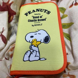 ピーナッツ(PEANUTS)のPEANUTS 保険証or通帳収納バインダー(その他)