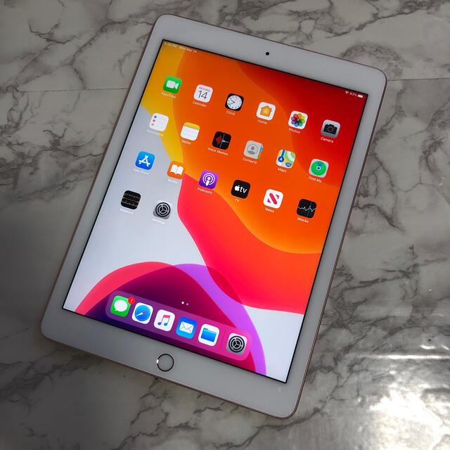 送料無料！iPad Pro 32GB 9.7インチ