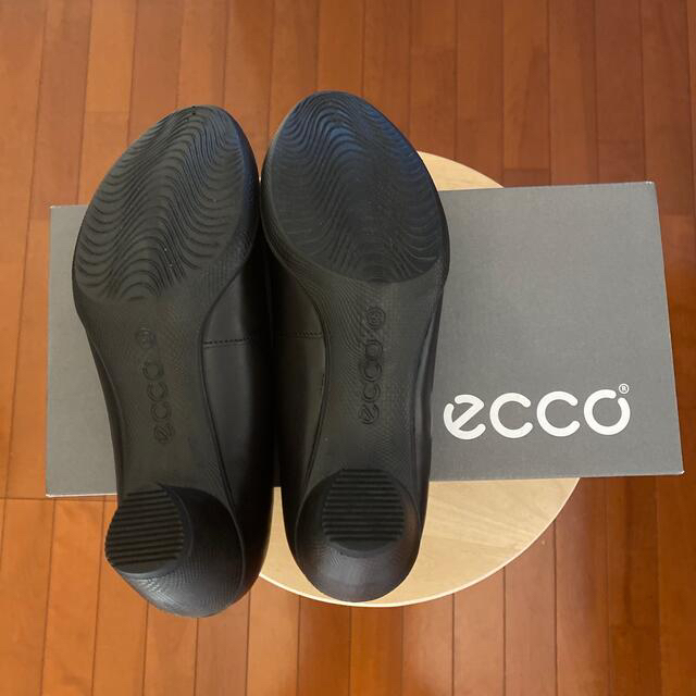 【お値下げ】【新品】ecco sculptured 45 エコー　パンプス レディースの靴/シューズ(ハイヒール/パンプス)の商品写真