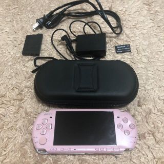 プレイステーションポータブル(PlayStation Portable)の【美品】SONY PSP3000プレイステイションポータブル　ブロッサムピンク(携帯用ゲーム機本体)